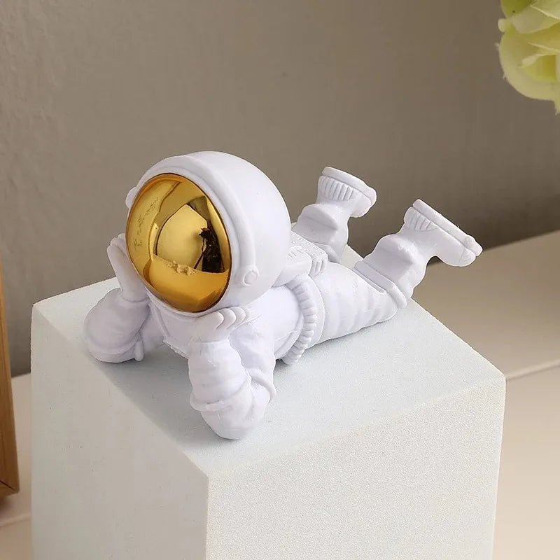 Desktop Astronaut Ornaments, Spaceman Ornaments, Desktop Phone Holder, Home Decoration, Astronaut Statue, Office Decoration - luvmoose